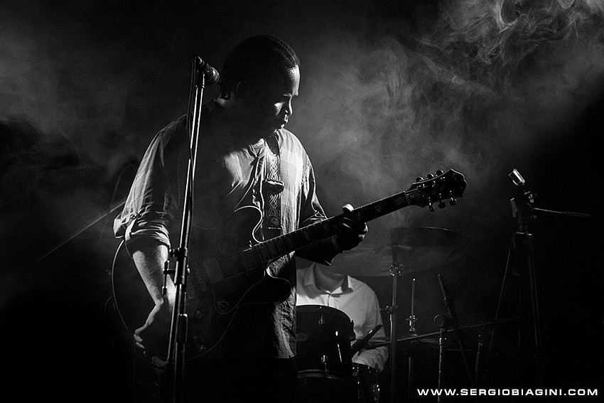 Markise Knox en el Bardo Bar